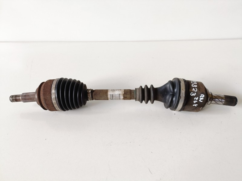 Recambio de transmision delantera izquierda para renault scenic ii (jm) m9r700 referencia OEM IAM 8200383707  