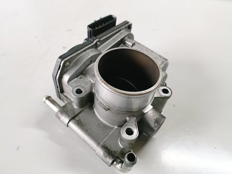 Recambio de caja mariposa para mazda 5 berlina (cr) rf referencia OEM IAM   