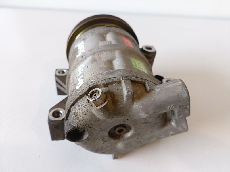 Recambio de compresor aire acondicionado para nissan pickup (d22) yd25ddti referencia OEM IAM 92600VK510  