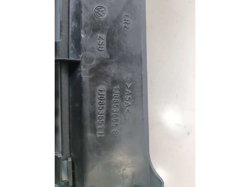 Recambio de rejilla delantera para volkswagen golf iv variant (1j5)(05.1999) bcb referencia OEM IAM 1J0853655G/1J0853651H  