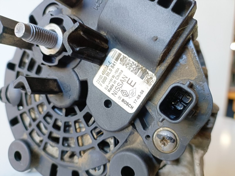 Recambio de alternador para nissan x-trail (t32) r9m414 referencia OEM IAM 231004BE0AE  