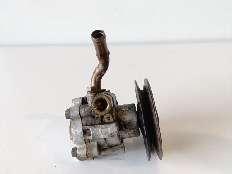 Recambio de bomba direccion para nissan pickup (d22) yd25ddti referencia OEM IAM 3X174051  