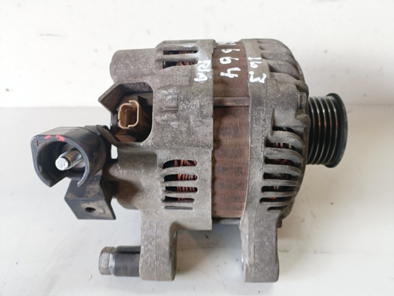 Recambio de alternador para citroen c3 hfv referencia OEM IAM 9666030280  