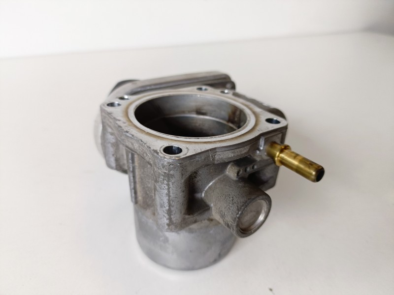 Recambio de caja mariposa para renault laguna ii (bg0) k4m716 referencia OEM IAM 8200190230  