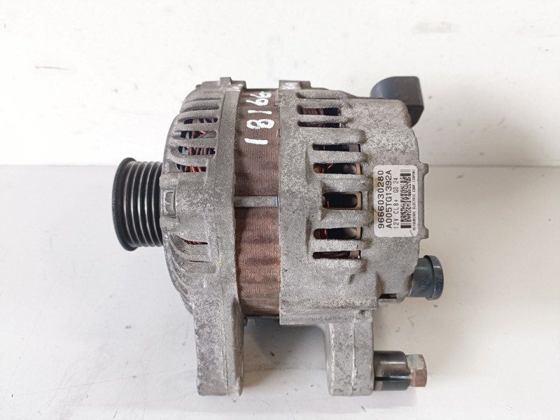 Recambio de alternador para citroen c3 hfv referencia OEM IAM 9666030280  