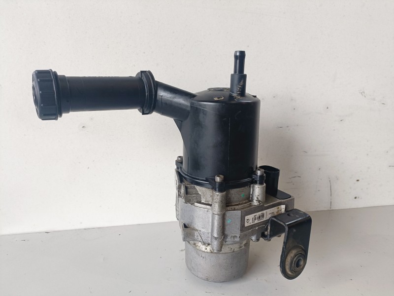 Recambio de bomba direccion para citroen c4 berlina 9hy (dv6ted4) referencia OEM IAM 9681545980  