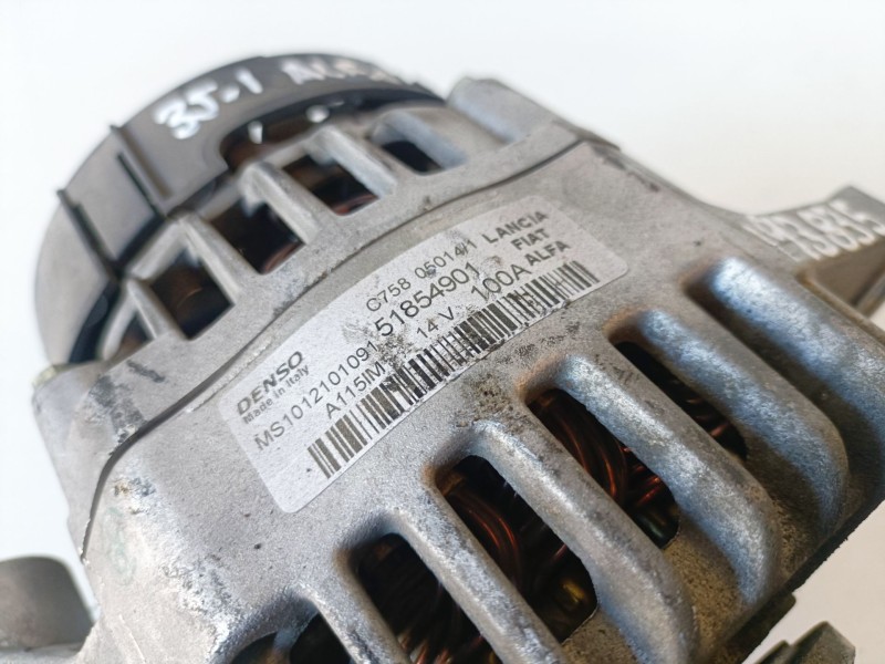 Recambio de alternador para alfa romeo mito (145) 955a3000 referencia OEM IAM 51854901  