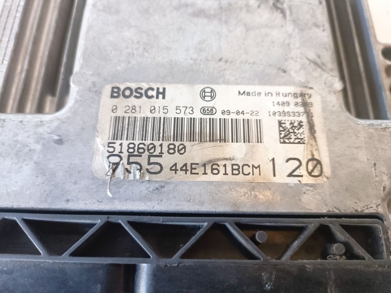 Recambio de centralita motor uce para alfa romeo mito (145) 955a3000 referencia OEM IAM 0281015573  
