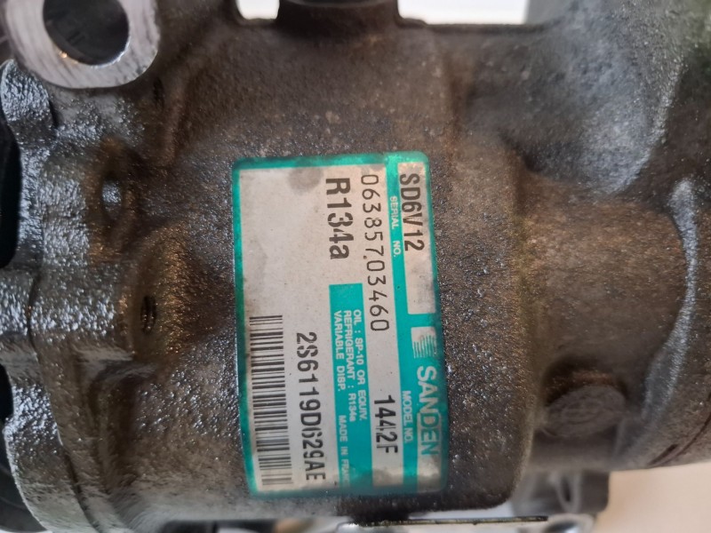 Recambio de compresor aire acondicionado para ford fiesta (cbk) f6ja referencia OEM IAM 2S6119D629AE  