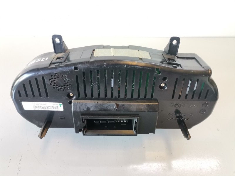 Recambio de cuadro instrumentos para seat leon (1p1) bkd referencia OEM IAM 1P0920823F  