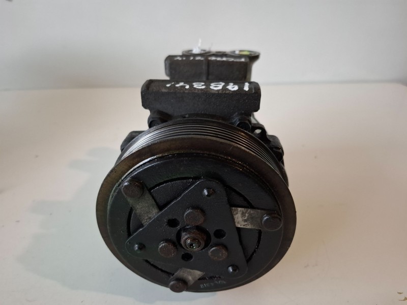 Recambio de compresor aire acondicionado para ford fiesta (cbk) f6ja referencia OEM IAM 2S6119D629AE  