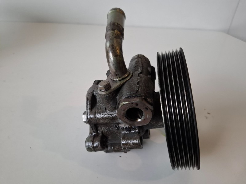 Recambio de bomba direccion para ford fiesta (cbk) f6ja referencia OEM IAM 2S6C3A696DC  