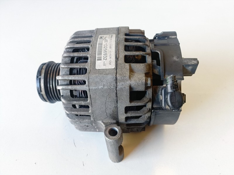Recambio de alternador para opel corsa d z13dtj referencia OEM IAM MS1012100961  