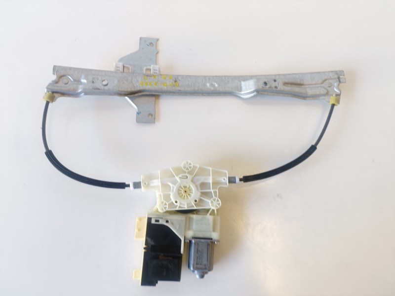 Recambio de elevalunas delantero izquierdo para citroen c4 berlina 9hz referencia OEM IAM 965493100  