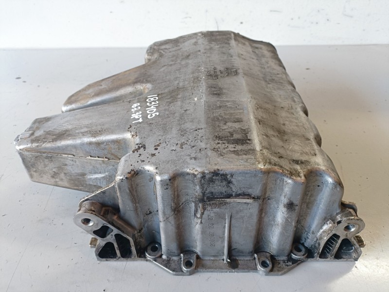 Recambio de carter para volkswagen polo iv (9n3) bnv referencia OEM IAM 045103603D  