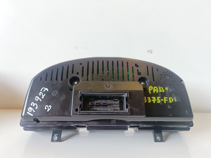 Recambio de cuadro instrumentos para volkswagen passat variant (3c5) bkp referencia OEM IAM A2C53194181  