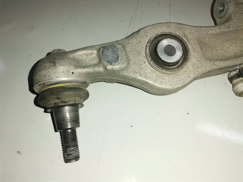 Recambio de brazo suspension inferior delantero izquierdo para audi a6 berlina (4f2) caha referencia OEM IAM 4F0407151A  