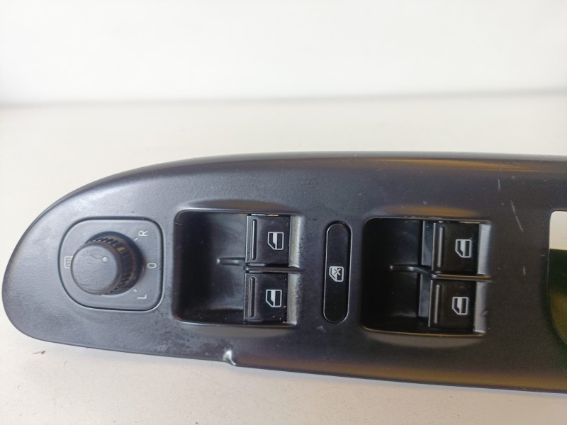 Recambio de mando elevalunas delantero izquierdo para volkswagen passat variant (3c5) bkp referencia OEM IAM   