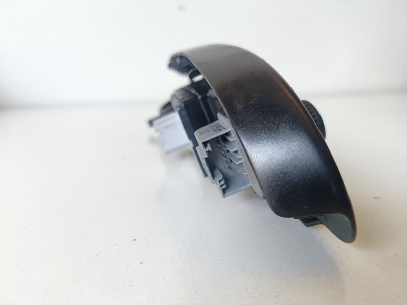Recambio de mando elevalunas delantero izquierdo para volkswagen passat variant (3c5) bkp referencia OEM IAM   