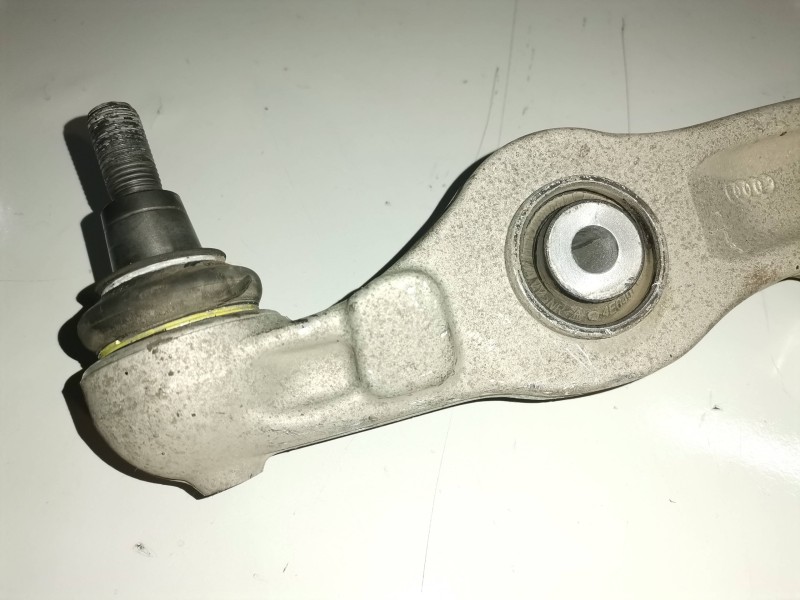 Recambio de brazo suspension inferior delantero izquierdo para audi a6 berlina (4f2) caha referencia OEM IAM 4F0407151A  