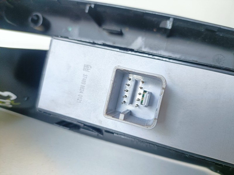 Recambio de mando elevalunas delantero izquierdo para volkswagen passat variant (3c5) bkp referencia OEM IAM   