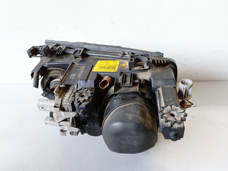 Recambio de faro derecho para bmw serie 3 compacto (e46) 204d4 referencia OEM IAM 0301187272  
