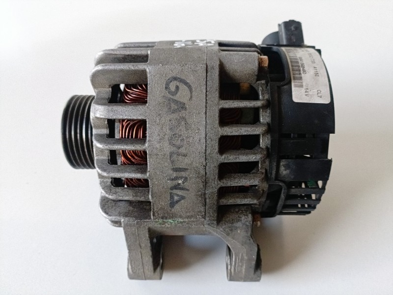 Recambio de alternador para peugeot 206 kfx referencia OEM IAM 9641398480  