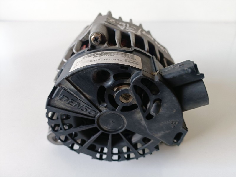 Recambio de alternador para peugeot 206 kfx referencia OEM IAM 9641398480  