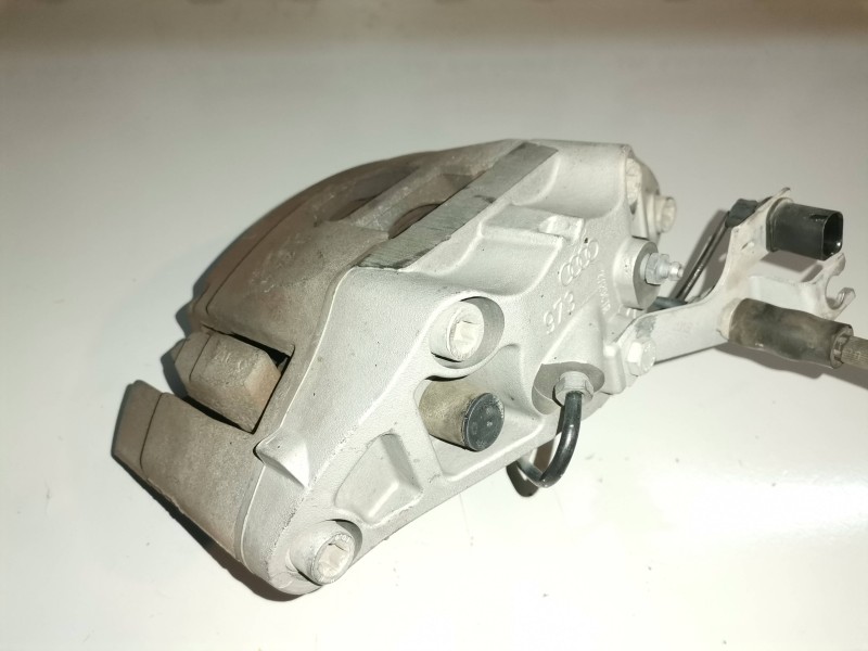 Recambio de pinza de freno delantera izquierda para audi a6 berlina (4f2) caha referencia OEM IAM   