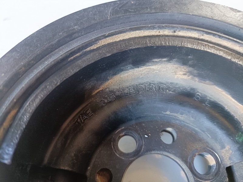 Recambio de polea cigueñal para volkswagen polo iv (9n3) bnv referencia OEM IAM 045105243C  