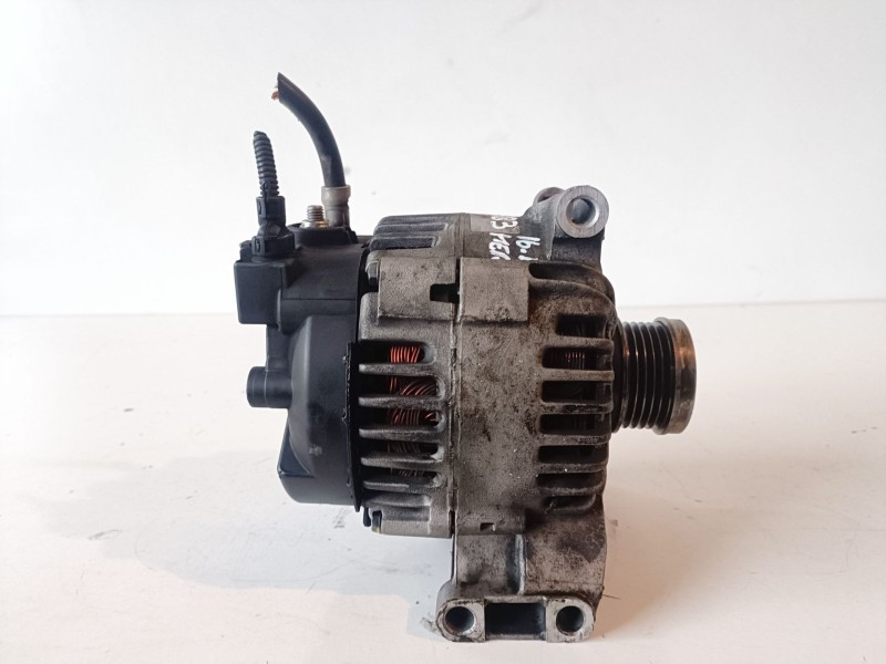 Recambio de alternador para mercedes-benz clase a (bm 169) 640941 referencia OEM IAM TG15C121  
