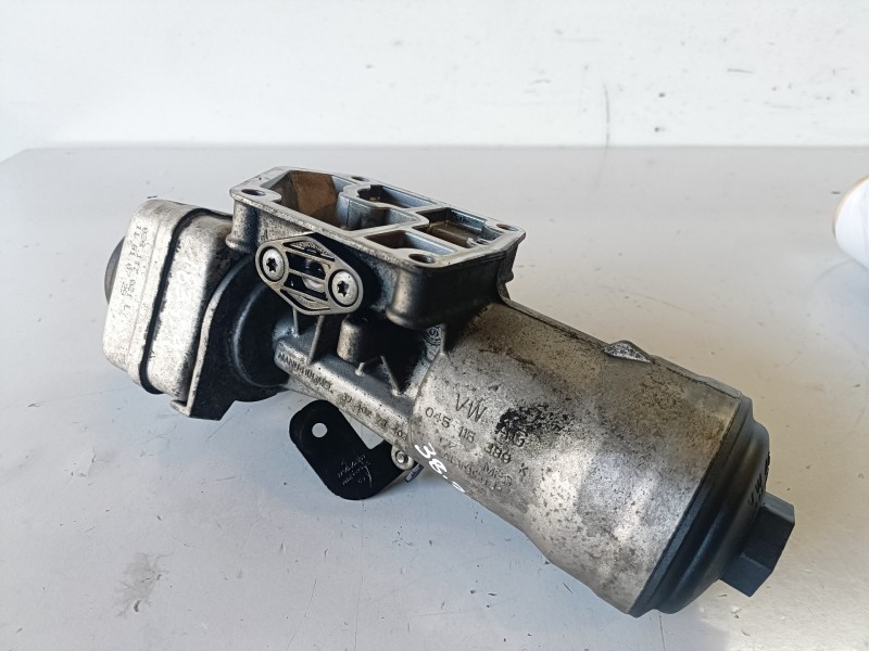 Recambio de enfriador aceite motor para volkswagen polo iv (9n3) bnv referencia OEM IAM 028117021L  