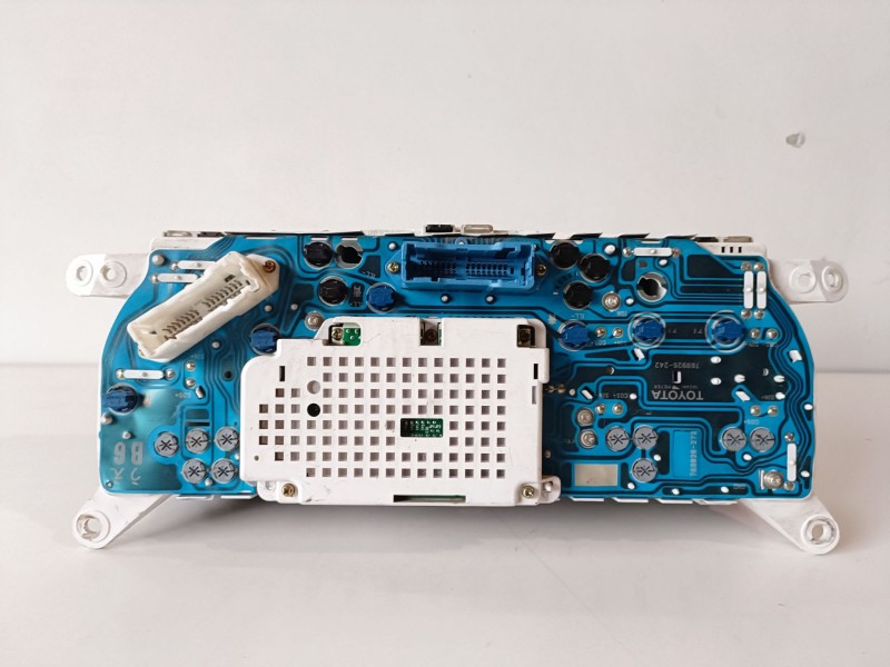 Recambio de cuadro instrumentos para toyota land cruiser (j9) 1kzte referencia OEM IAM 838006A700FA  