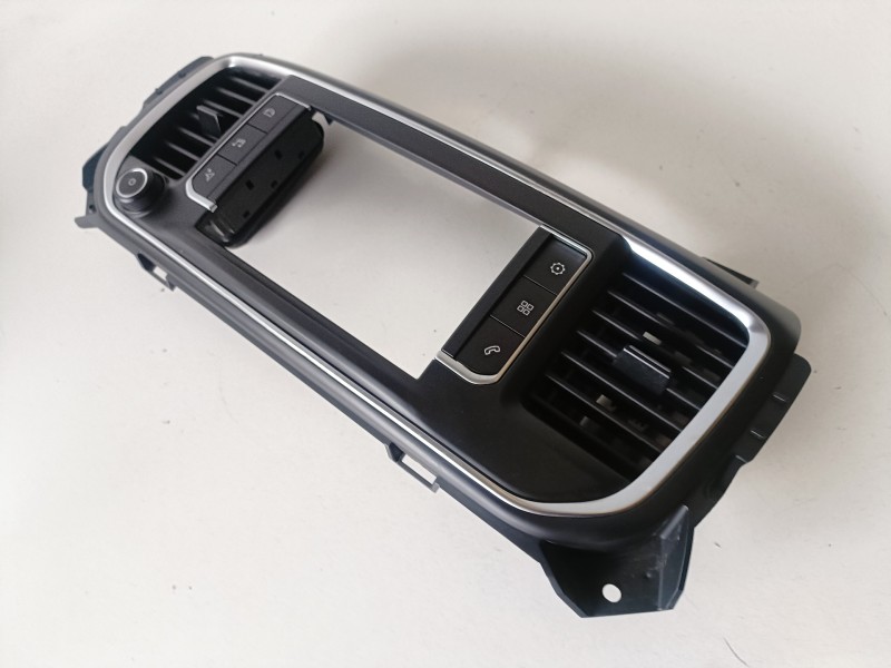 Recambio de rejilla aireadora para toyota proace verso ah01 referencia OEM IAM   