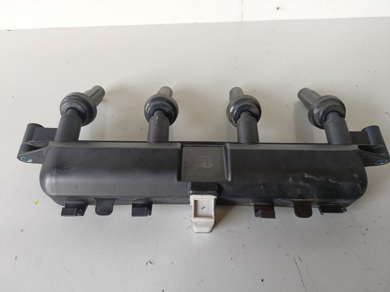 Recambio de bobina encendido para citroen c3 kfv referencia OEM IAM 880035  
