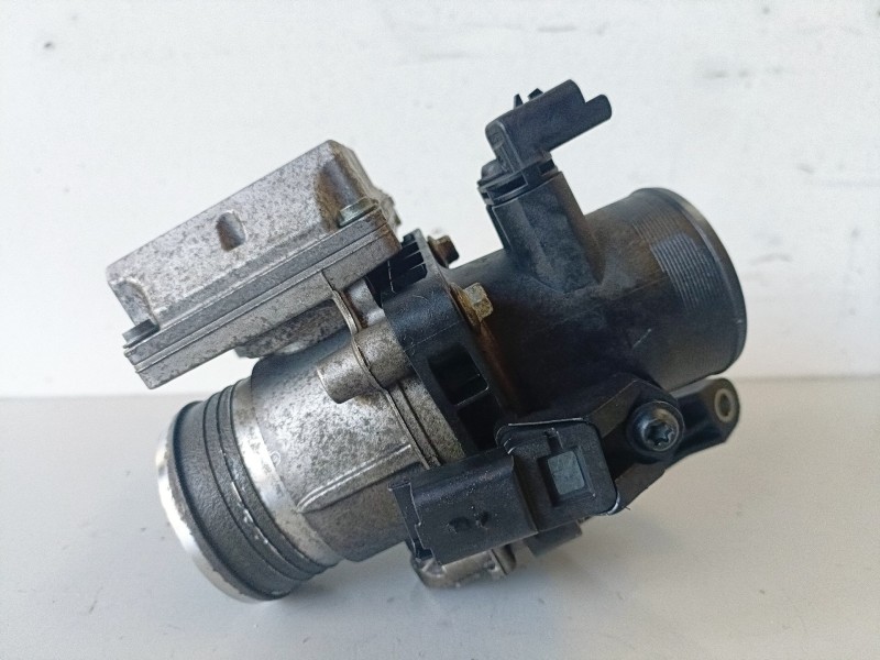 Recambio de caja mariposa para ford fiesta (cb1) hhjc referencia OEM IAM 7V209E926AB/A2C53238880  