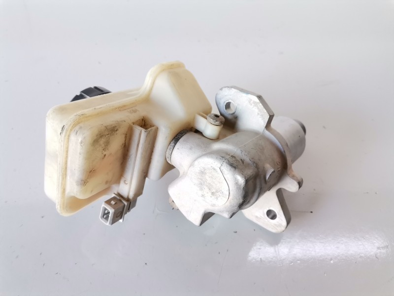 Recambio de bomba freno para land rover freelander (ln) 204d3 referencia OEM IAM   