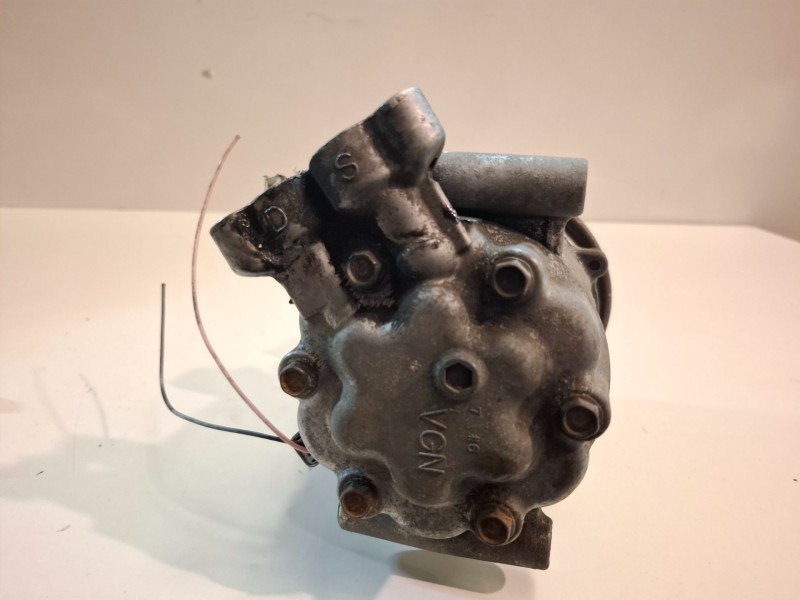 Recambio de compresor aire acondicionado para renault kangoo ii (f/kw0) k9k804 referencia OEM IAM 8200651251  