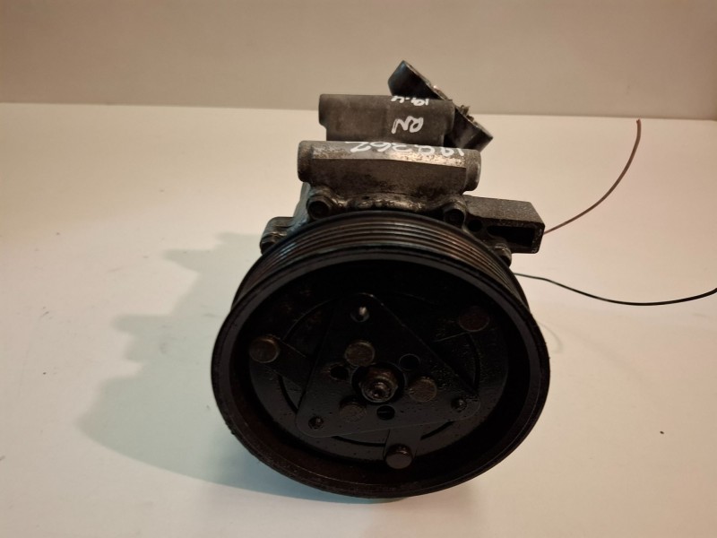 Recambio de compresor aire acondicionado para renault kangoo ii (f/kw0) k9k804 referencia OEM IAM 8200651251  