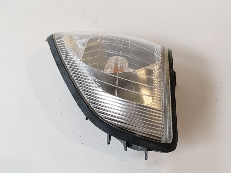Recambio de piloto delantero izquierdo para toyota land cruiser (j9) 1kzte referencia OEM IAM   