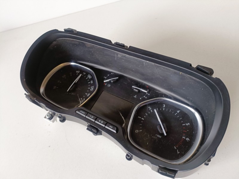 Recambio de cuadro instrumentos para toyota proace verso ah01 referencia OEM IAM 9837561180  