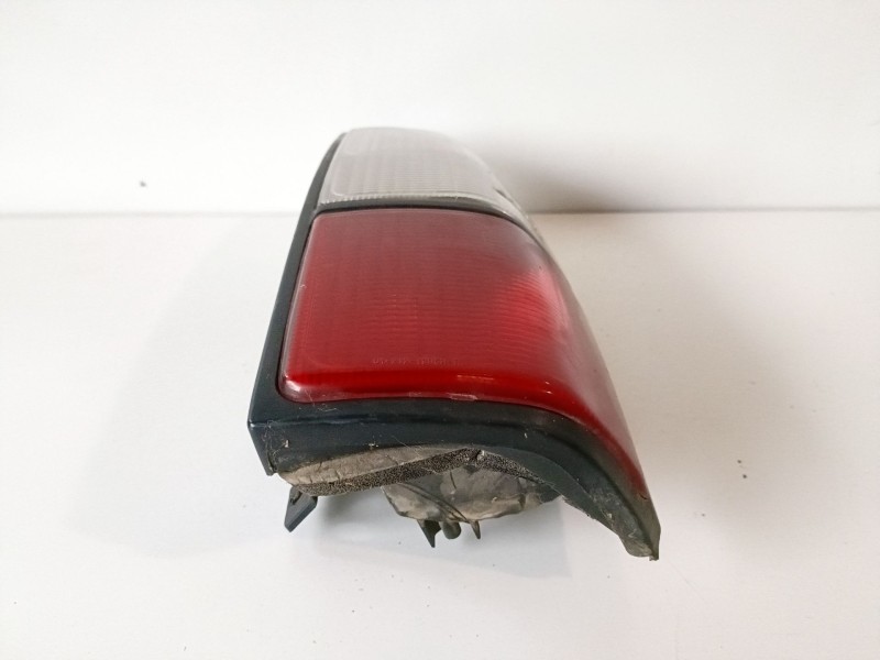 Recambio de piloto trasero derecho para toyota land cruiser (j9) 1kzte referencia OEM IAM   