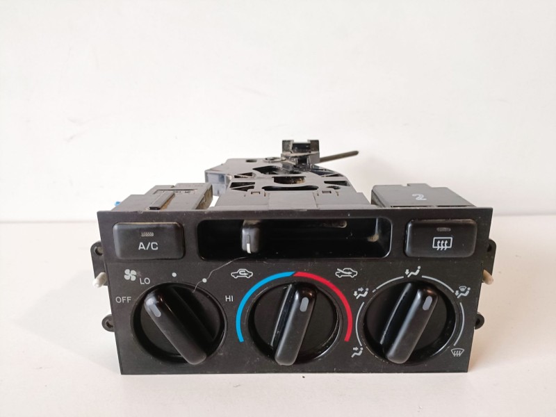 Recambio de mando calefaccion / aire acondicionado para toyota land cruiser (j9) 1kzte referencia OEM IAM   