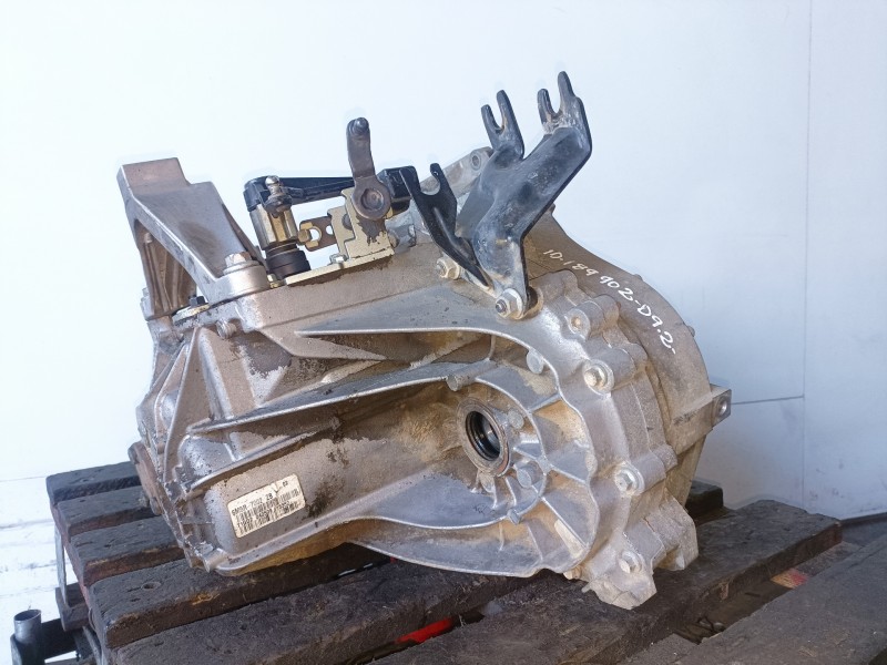 Recambio de caja cambios para ford focus sportbreak (cb4) kkda referencia OEM IAM 6M5R7002ZB  
