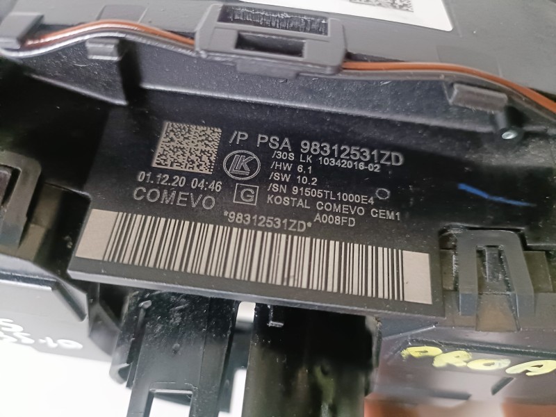 Recambio de mando luces para toyota proace verso ah01 referencia OEM IAM 98312531ZD  