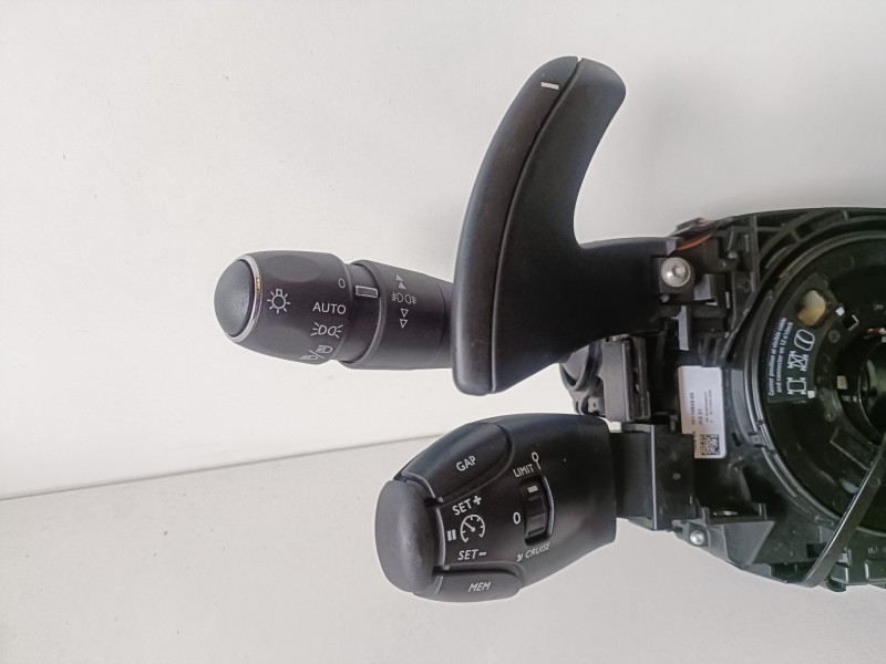 Recambio de mando luces para toyota proace verso ah01 referencia OEM IAM 98312531ZD  