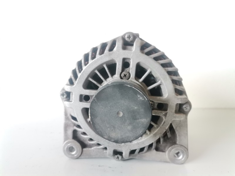 Recambio de alternador para nissan x-trail (t31) m9r referencia OEM IAM CGB10309  