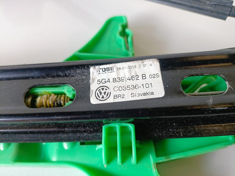 Recambio de elevalunas trasero derecho para volkswagen golf vii (5g1/be1) clh referencia OEM IAM 5Q4959812A  