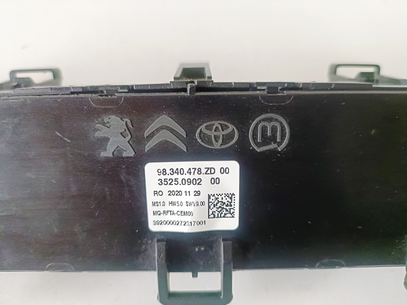 Recambio de mando climatizador para toyota proace verso ah01 referencia OEM IAM 98340478ZD  