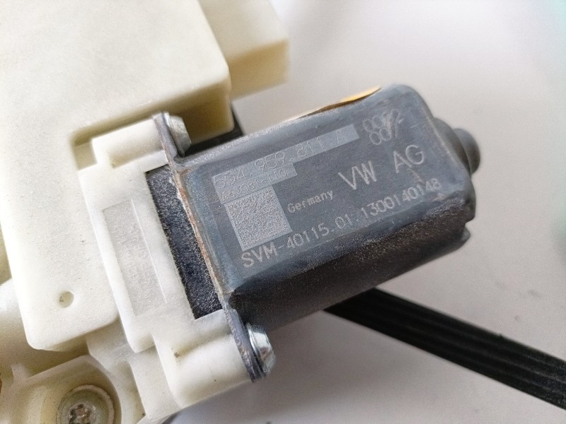 Recambio de elevalunas trasero izquierdo para volkswagen golf vii (5g1/be1) clh referencia OEM IAM 5Q4959811A  